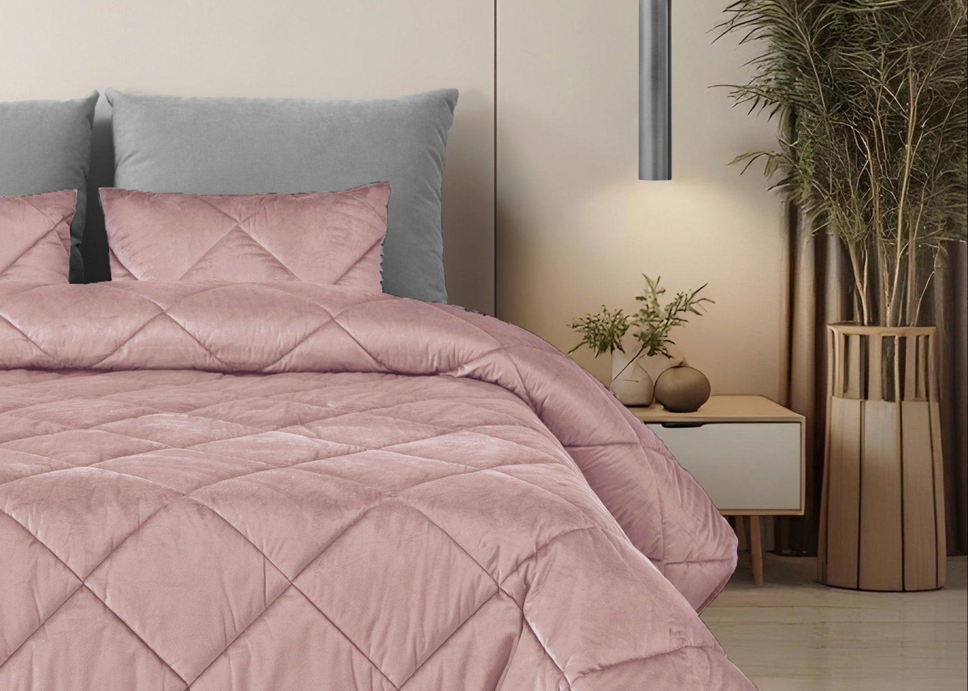 Edredón de terciopelo rosa cristal