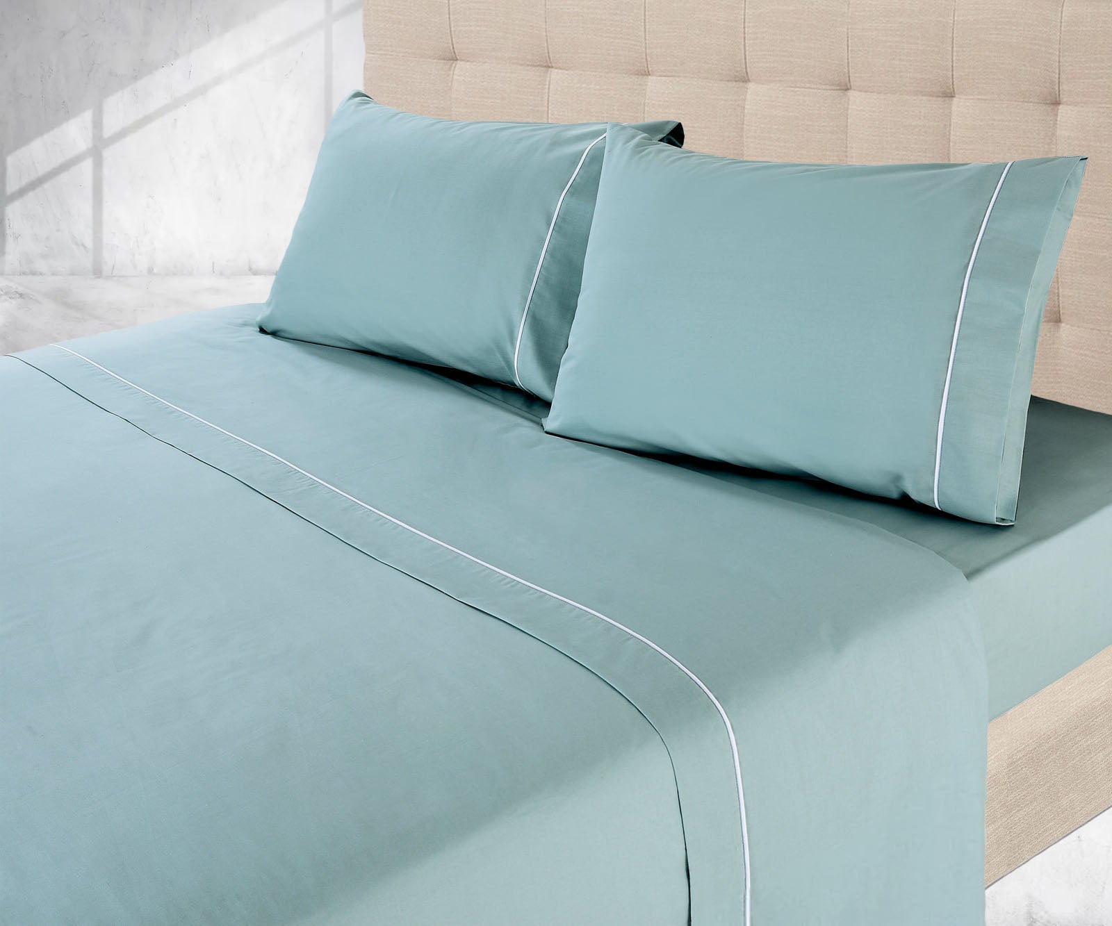 Sábanas lisas de color verde petróleo