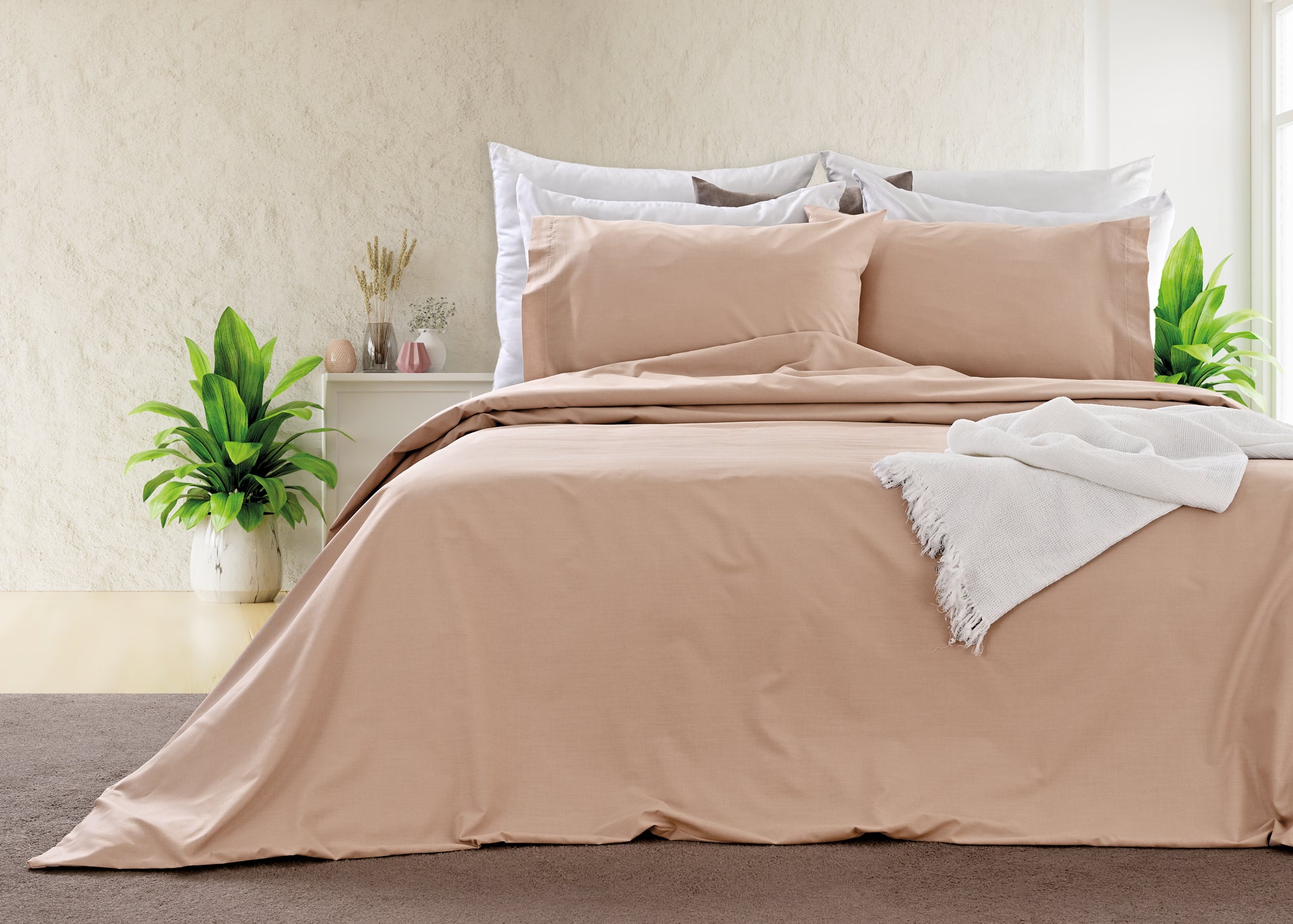 Funda nórdica clásica de hotel en color topo