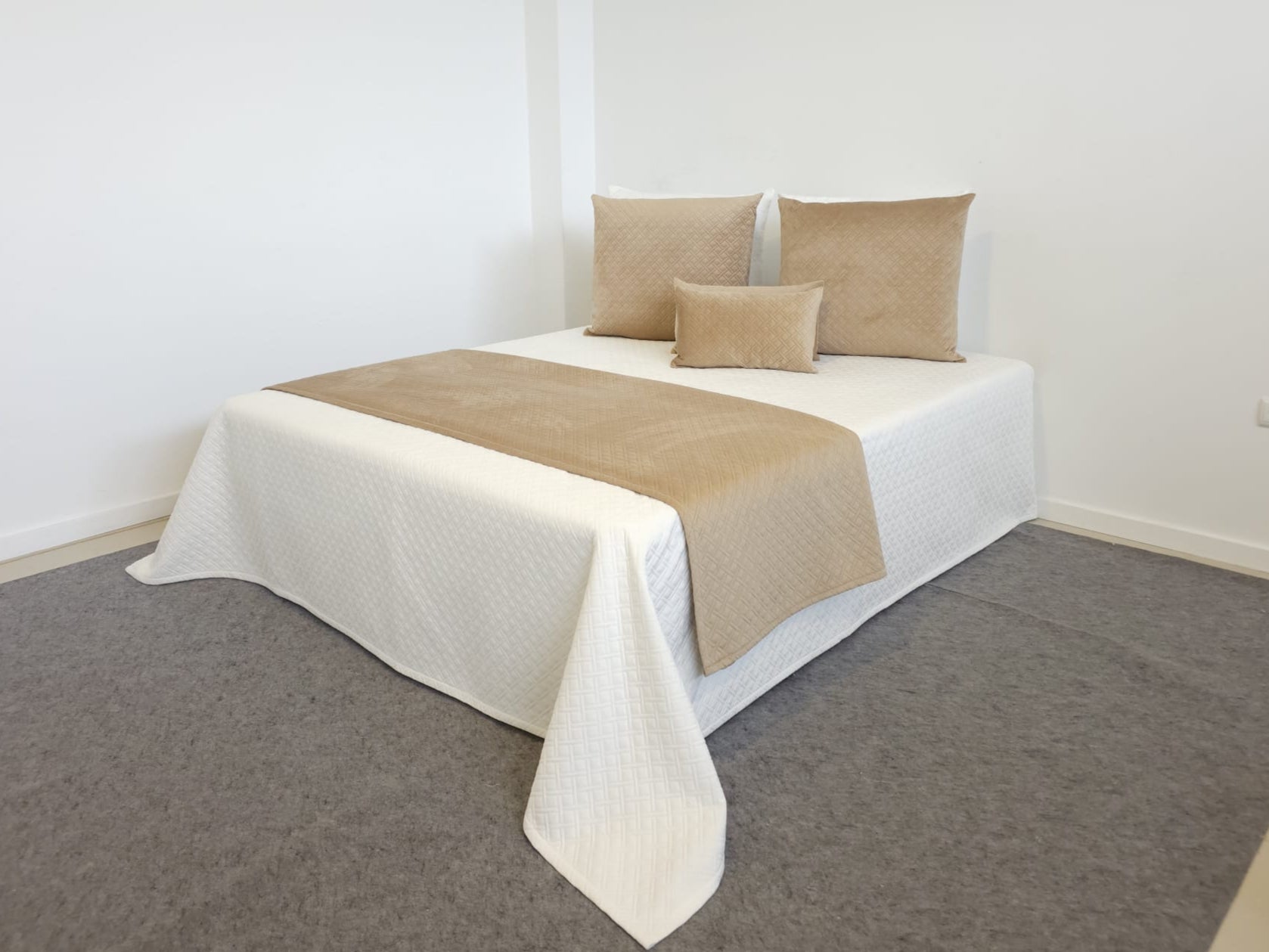 Cojines/Fundas para pies de terciopelo beige