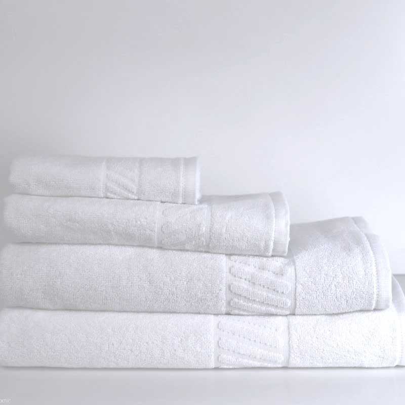 Toallas de hotel blancas con borde diagonal - Hilo de doble torsión