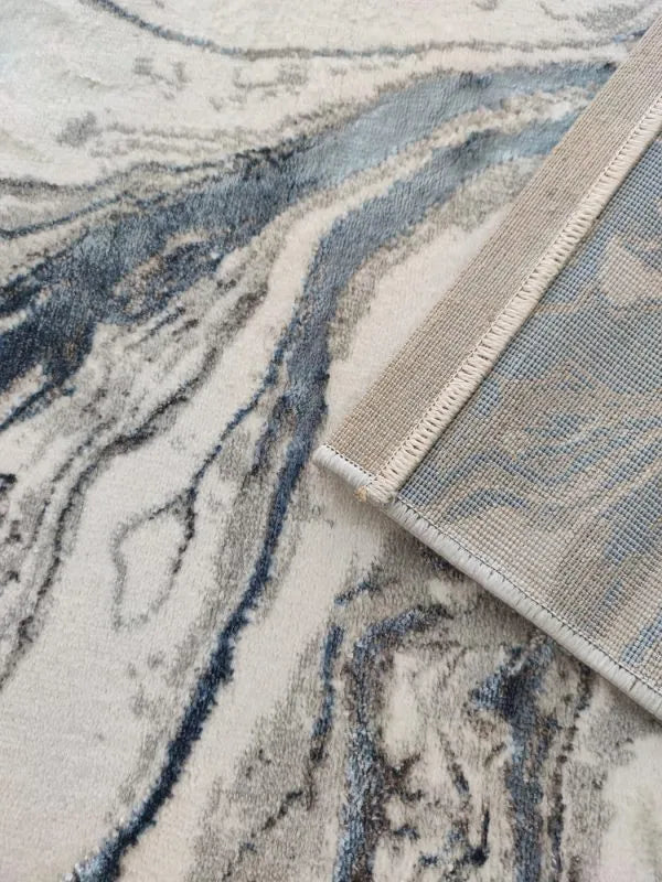 Alfombra azul de Zara