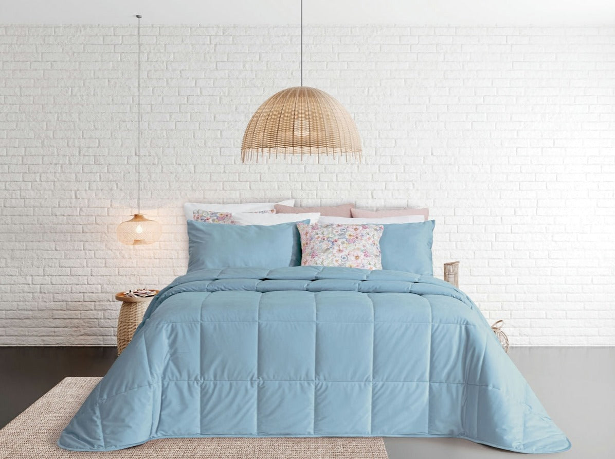 Colcha Noa Azul Claro