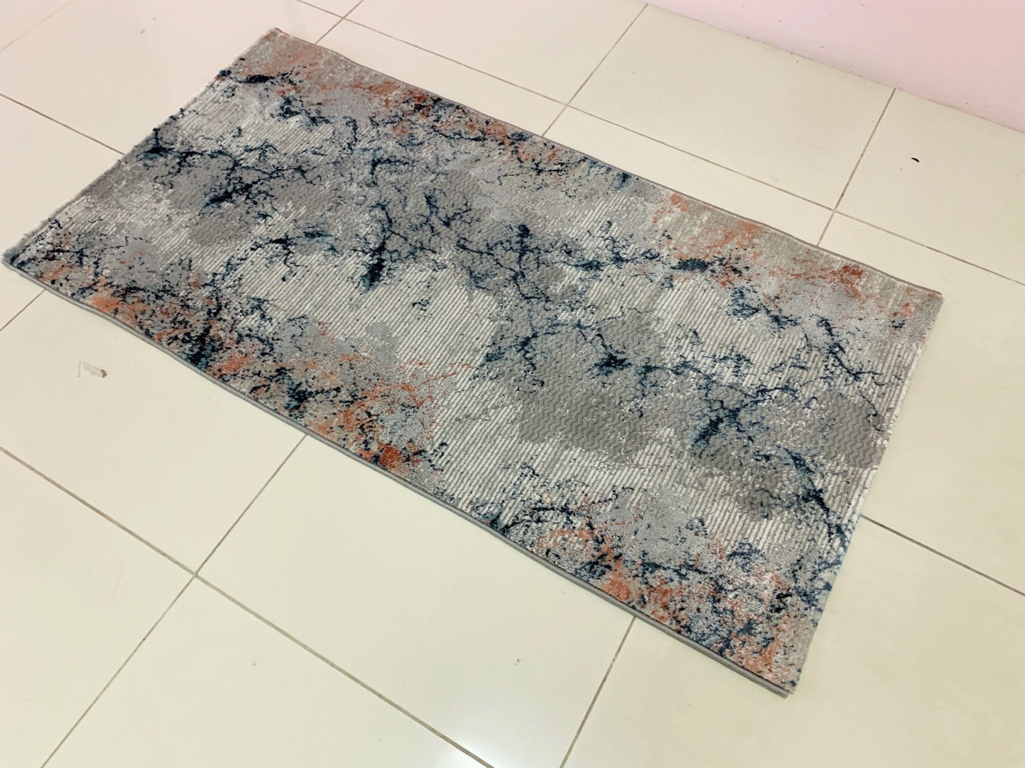 Tapete Invista Multicor - Larbonito