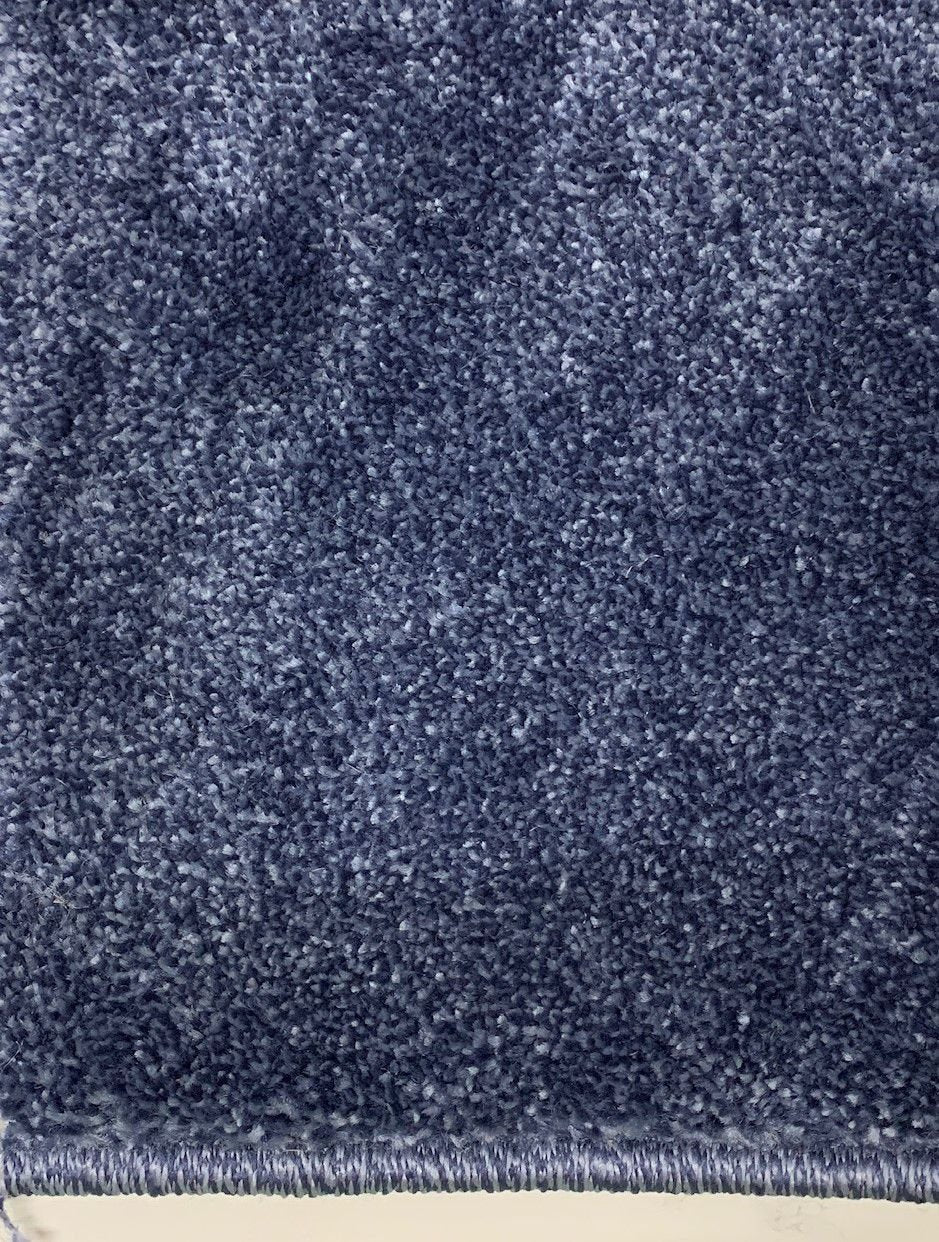 Tapete Liso Pelo Baixo Azul - Verona - Larbonito