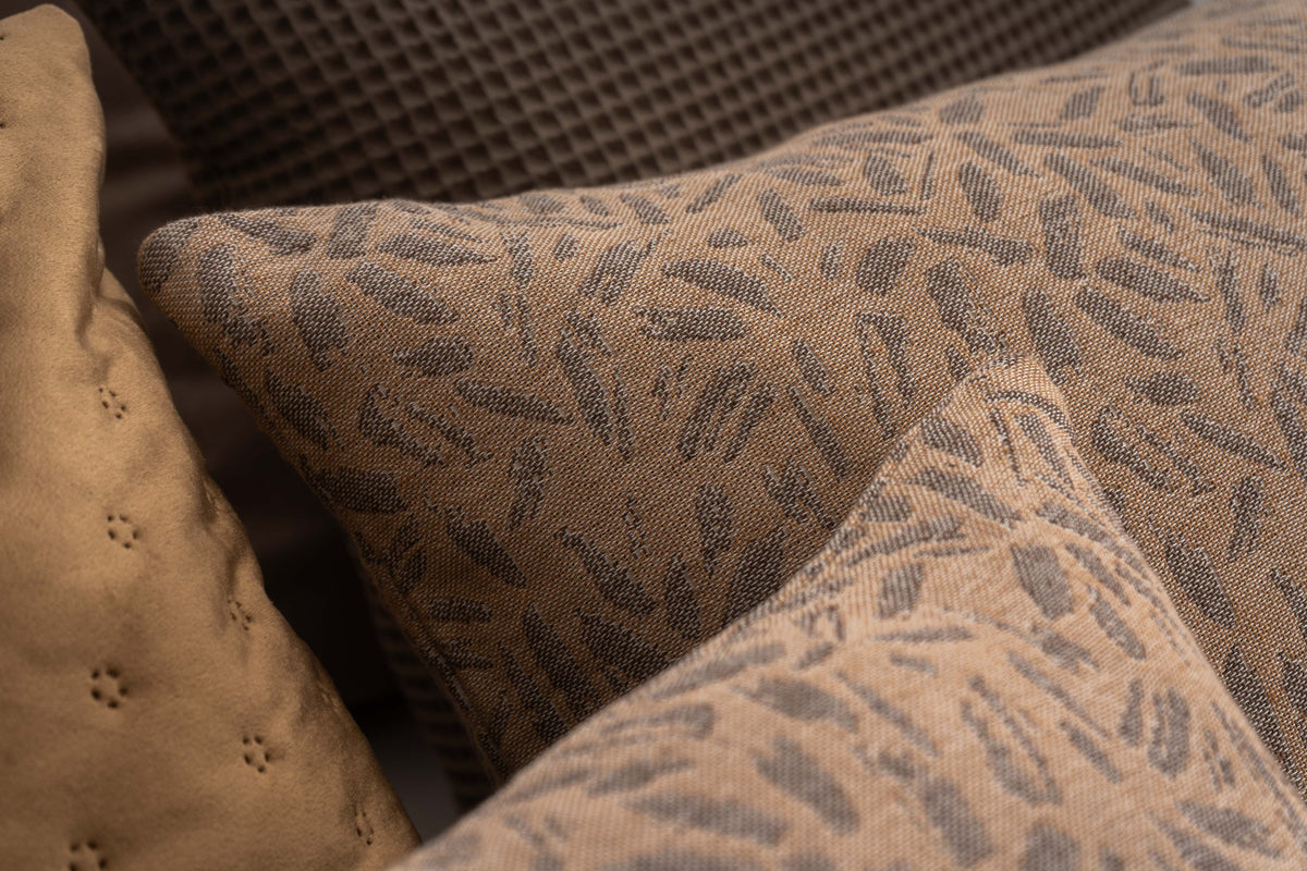 Colcha Jacquard Doren Camello