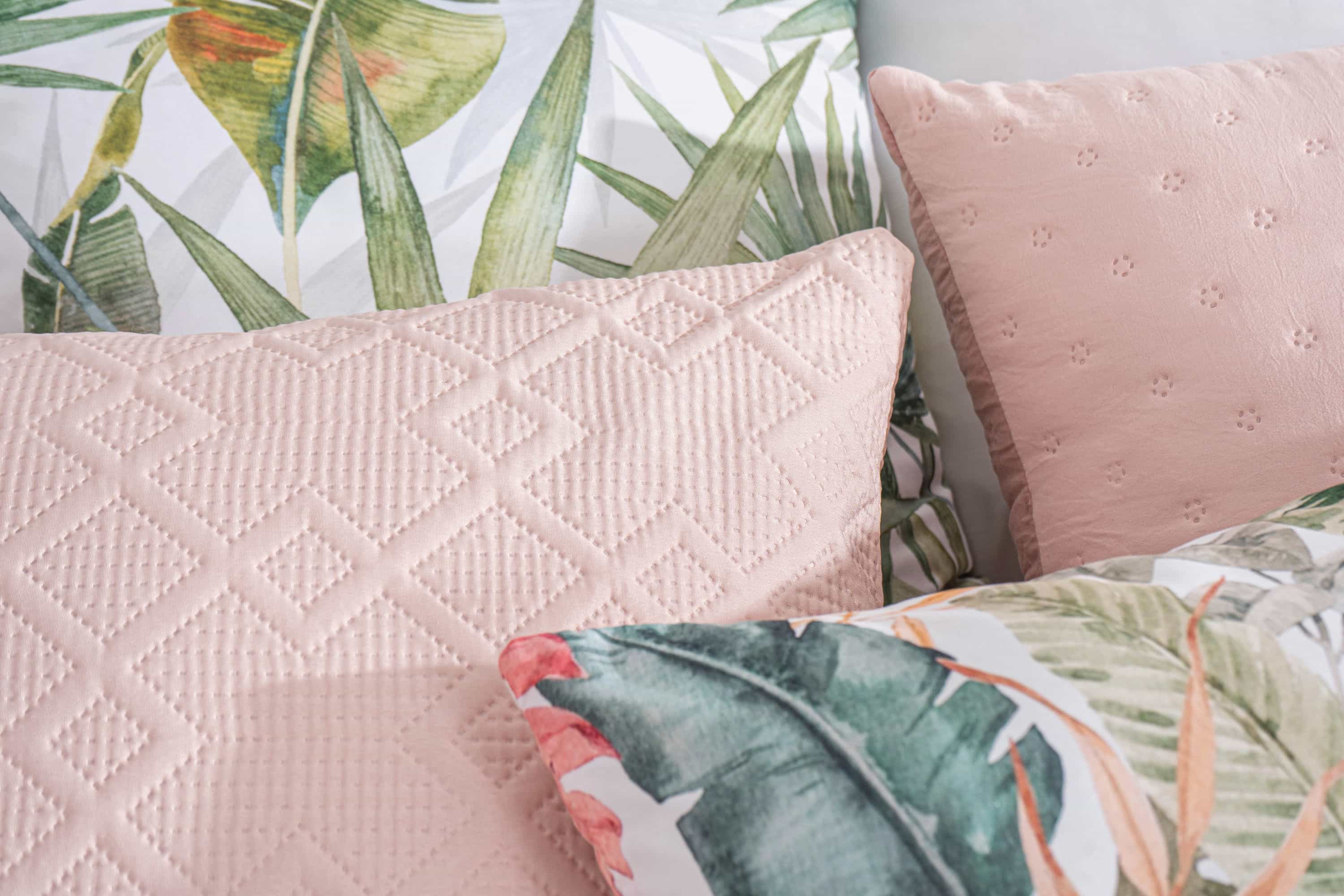 Edredón rosa Troia 5