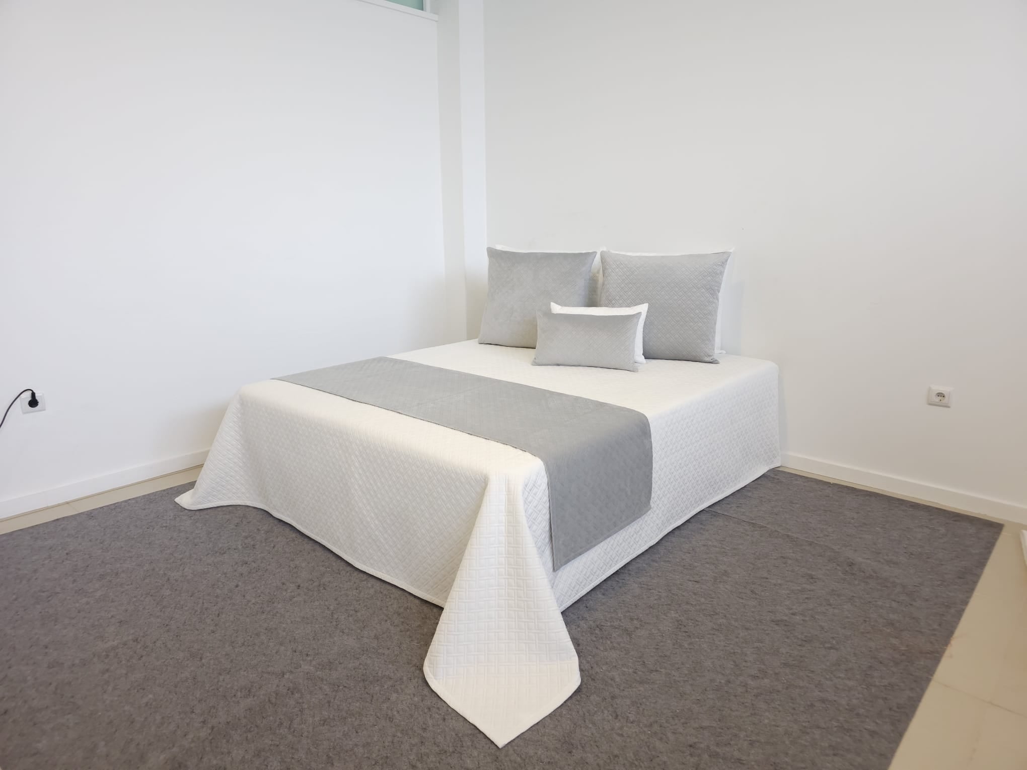 Cojines decorativos de terciopelo/Fundas para pies - Gris