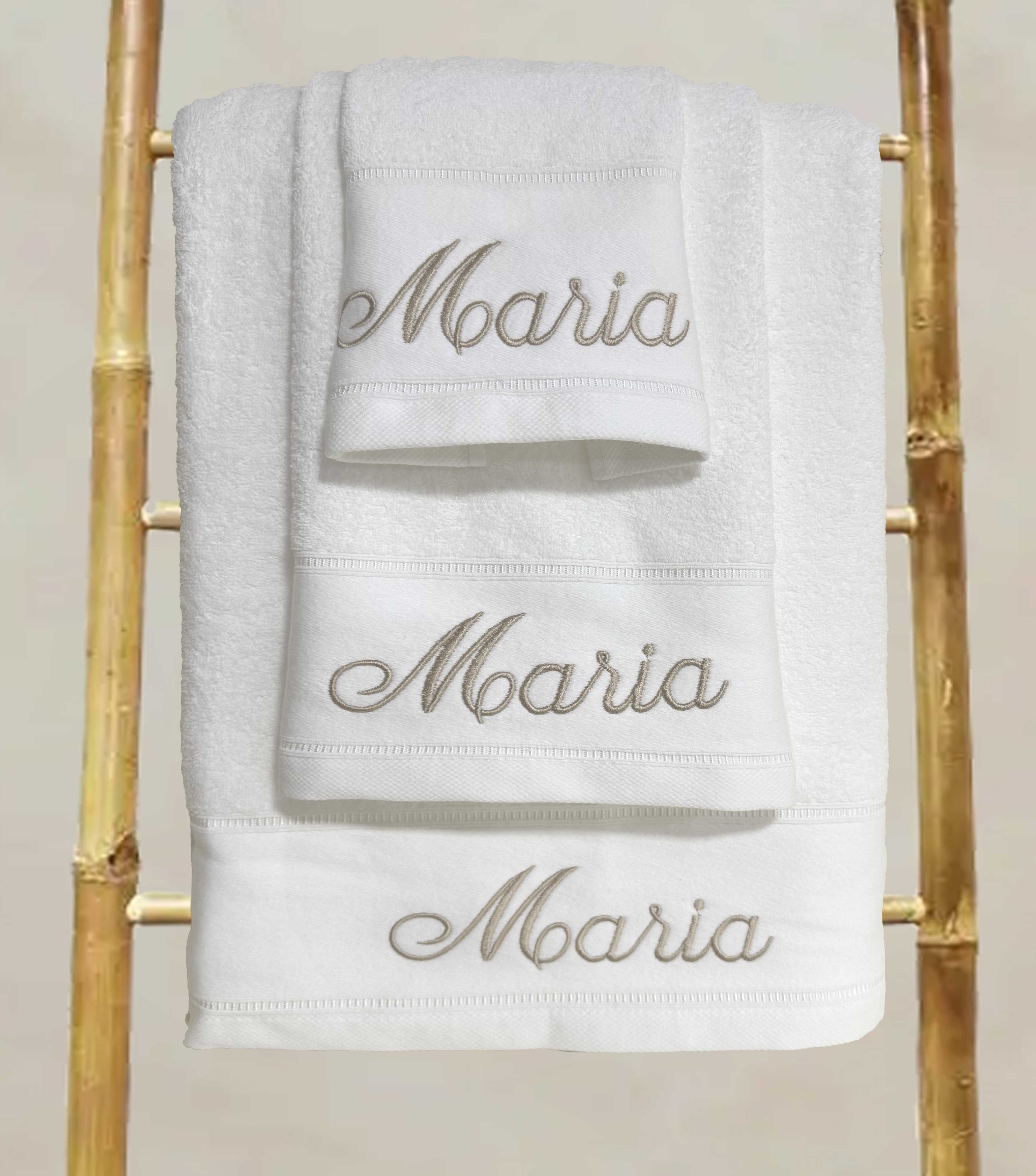 Juego de baño personalizado con nombre