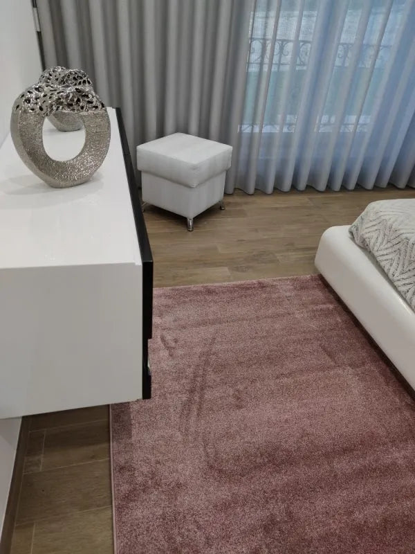 Tapete Liso Pelo Baixo Rosa - Monaco