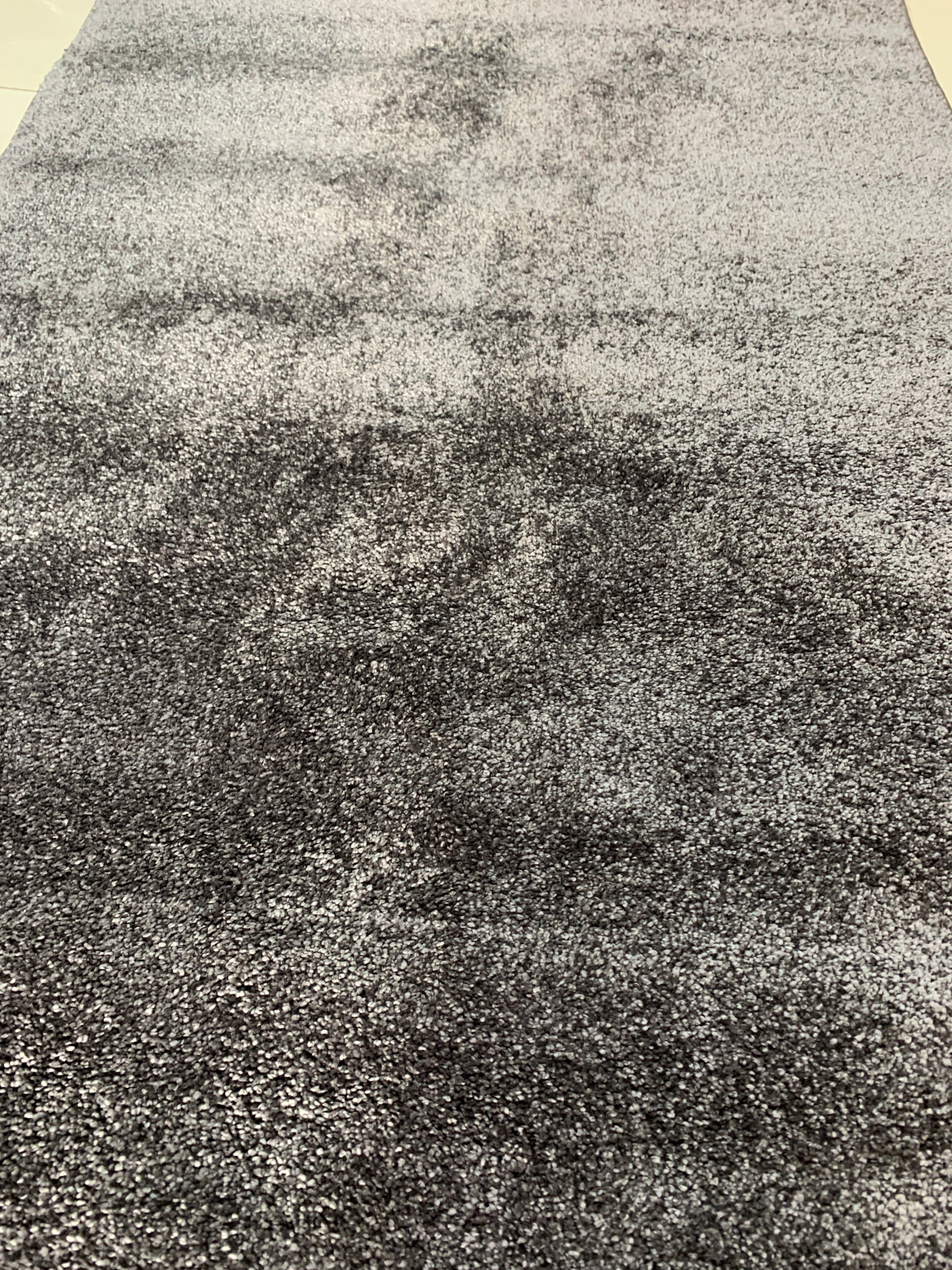 Alfombra lisa de pelo corto gris oscuro - Monaco 