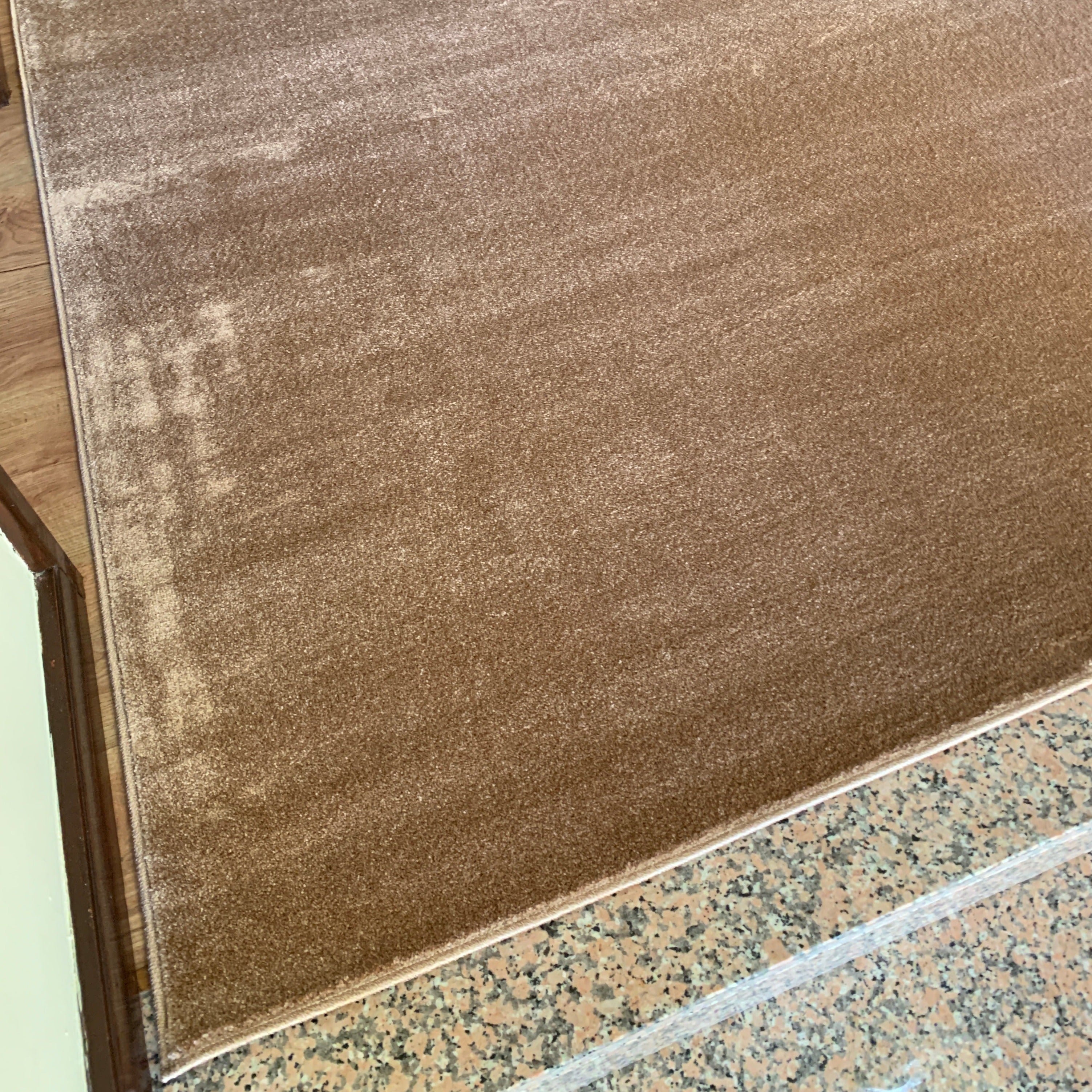 Tapete Liso Pelo Baixo Camel - Verona