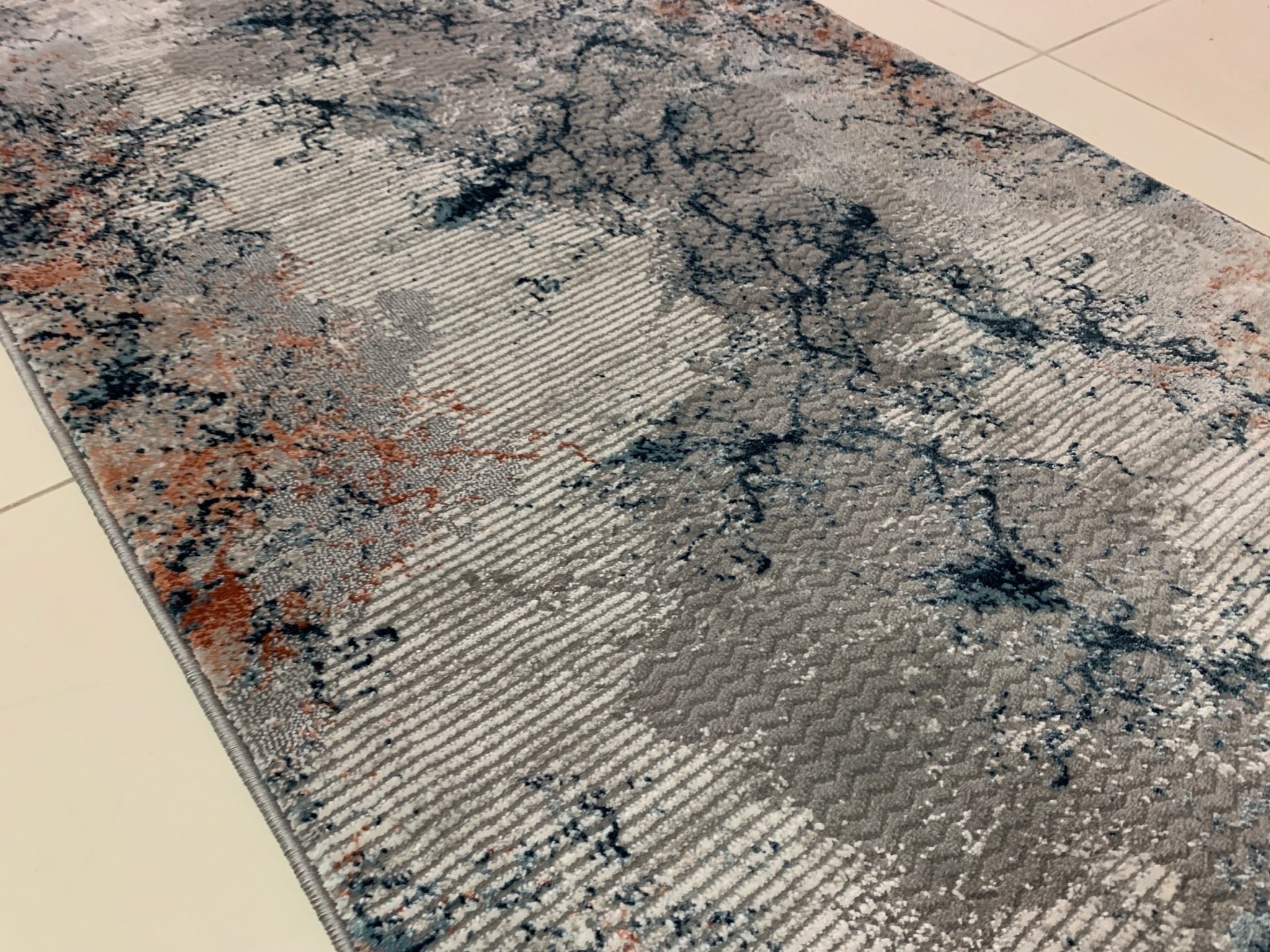 Tapete Invista Multicor - Larbonito